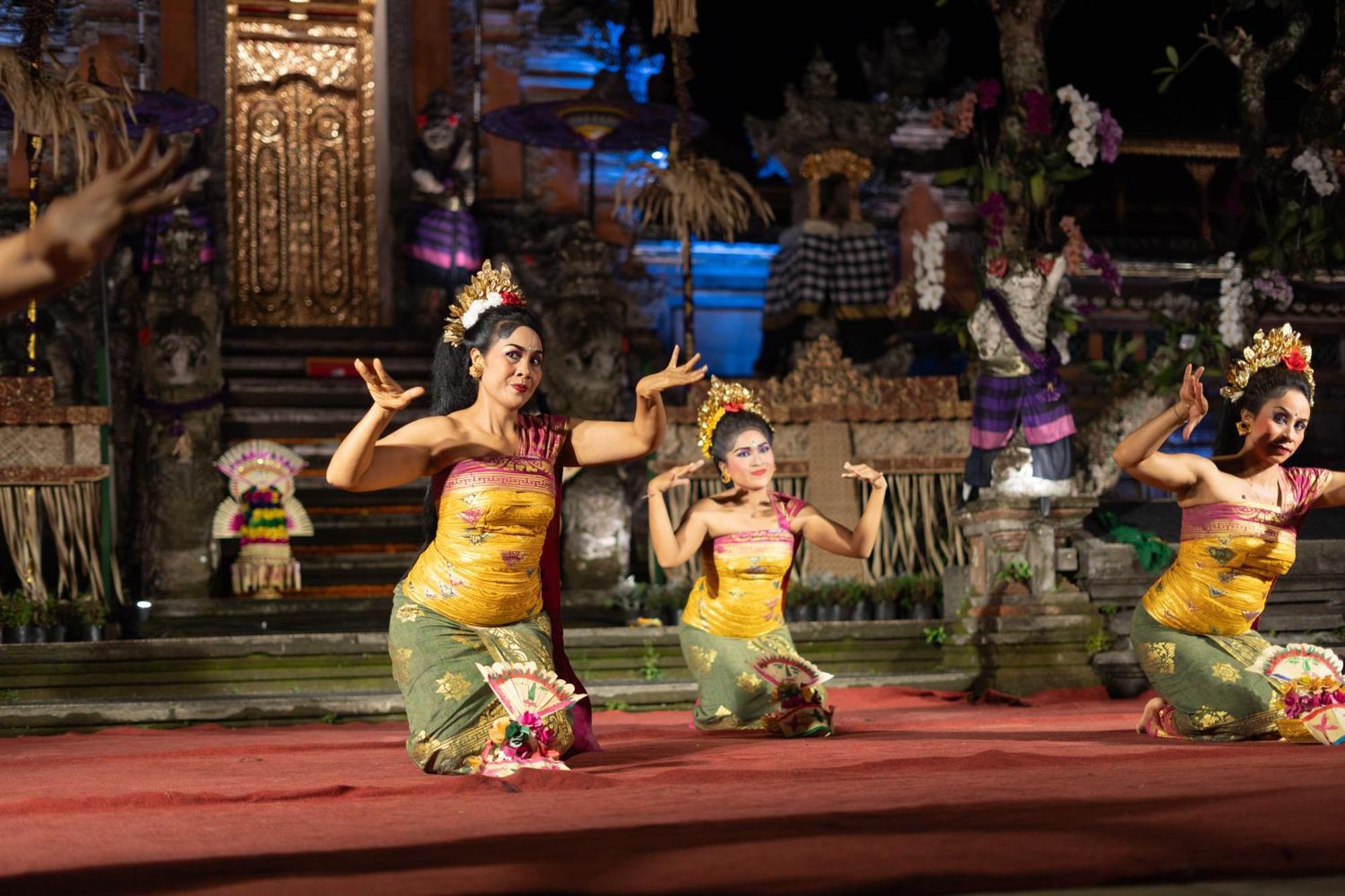 Puri Saraswati 4*